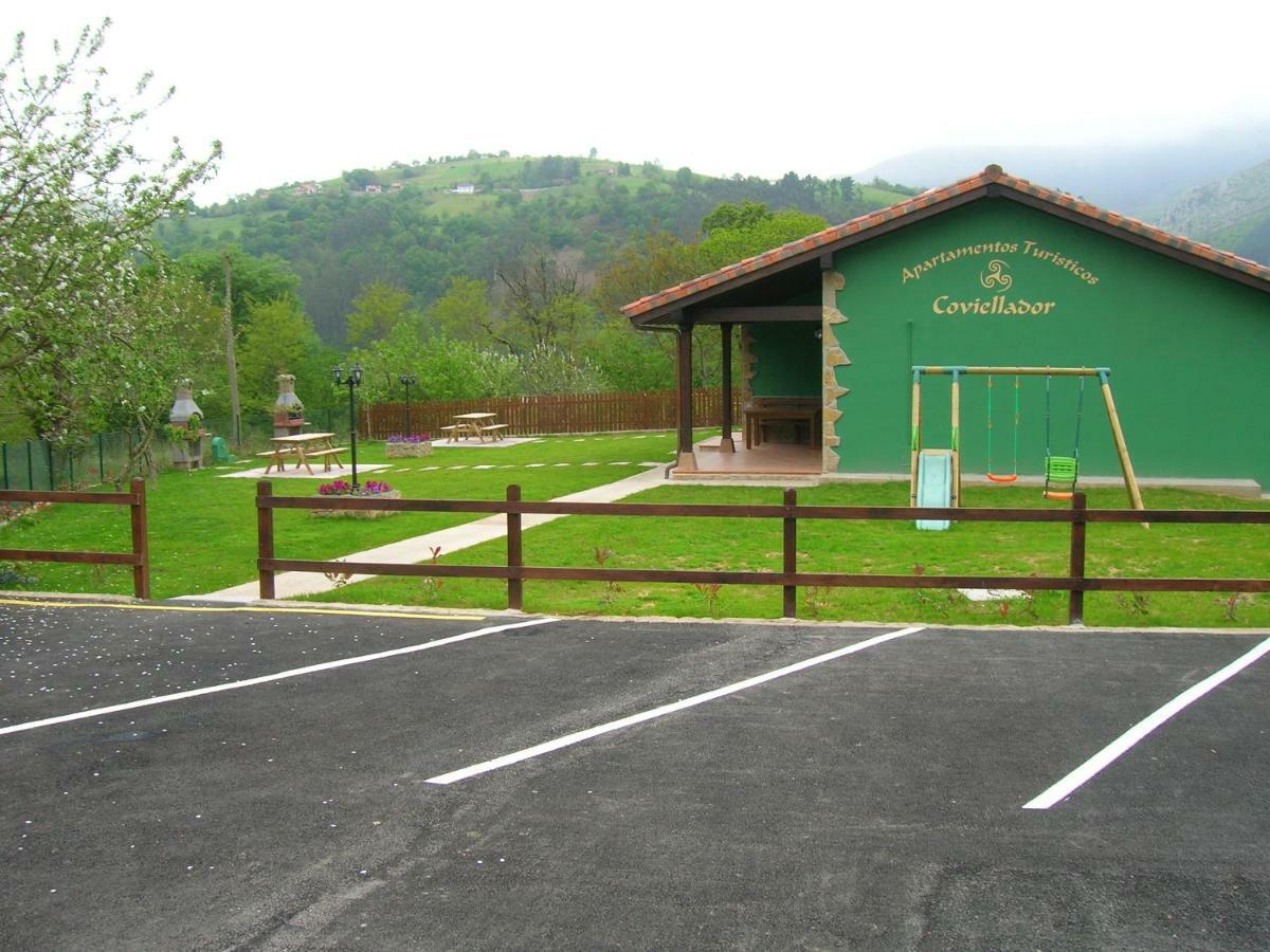 Coviellador Cangas De Onis Guest House Bagian luar foto
